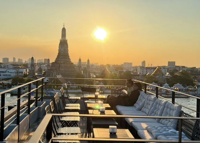 A Day 4* Bangkok